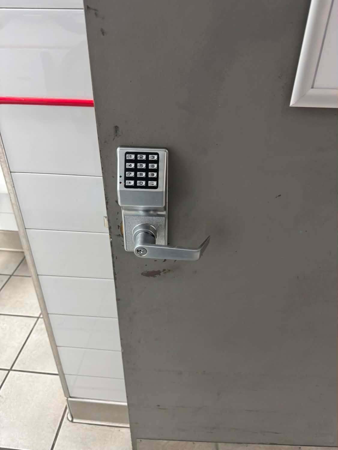 683638071_811799328327203_4397489371372489973_n.jpg